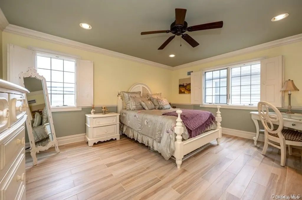 91 Virginia Avenue Long Beach NY 11561