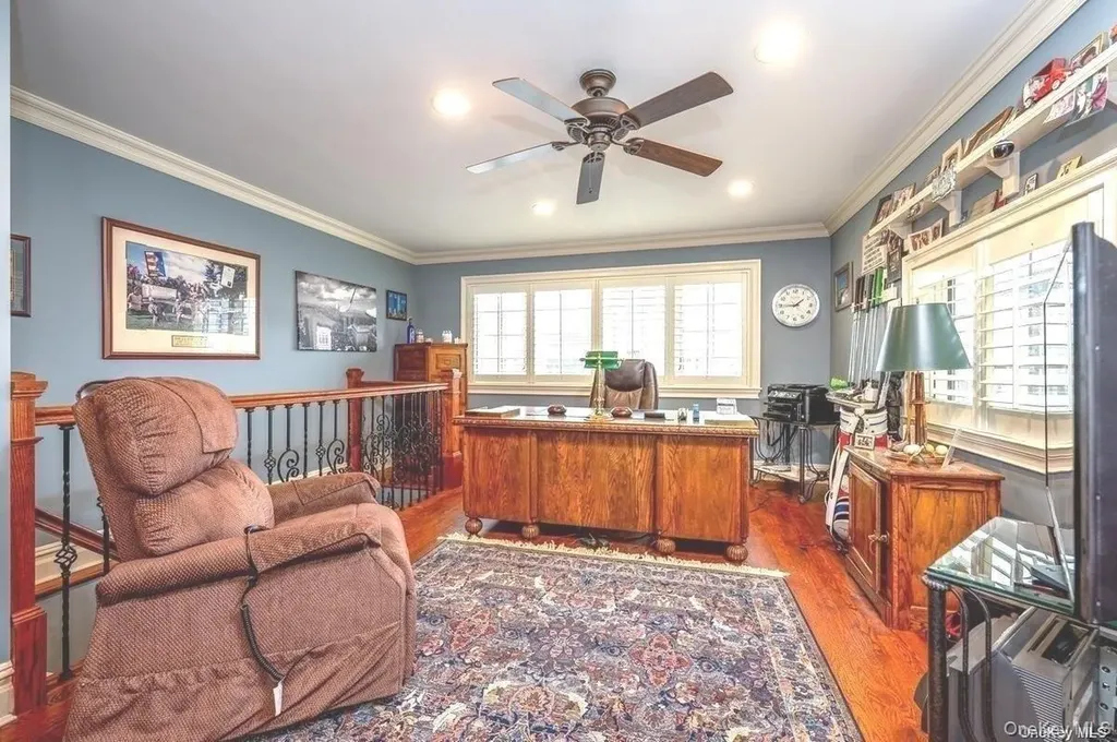 91 Virginia Avenue Long Beach NY 11561