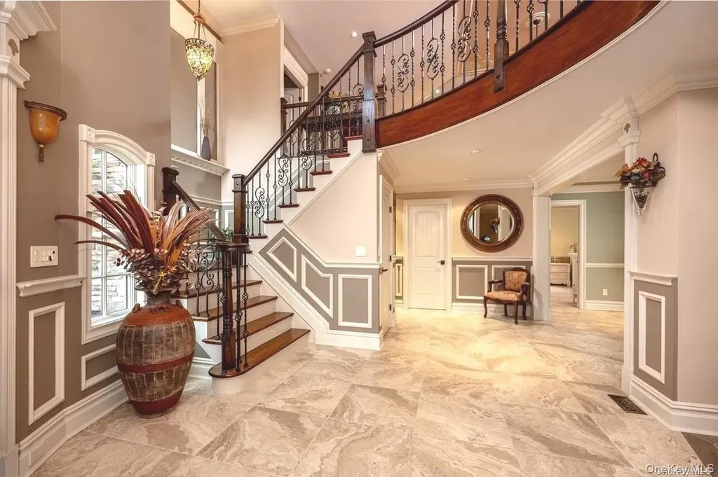 91 Virginia Avenue Long Beach NY 11561