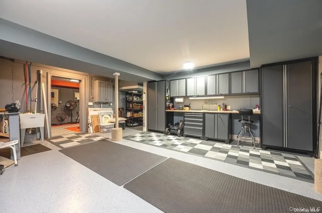 91 Virginia Avenue Long Beach NY 11561