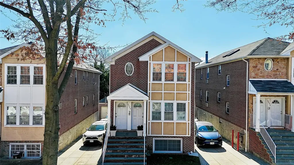 3086 Middletown Road Bronx NY 10461