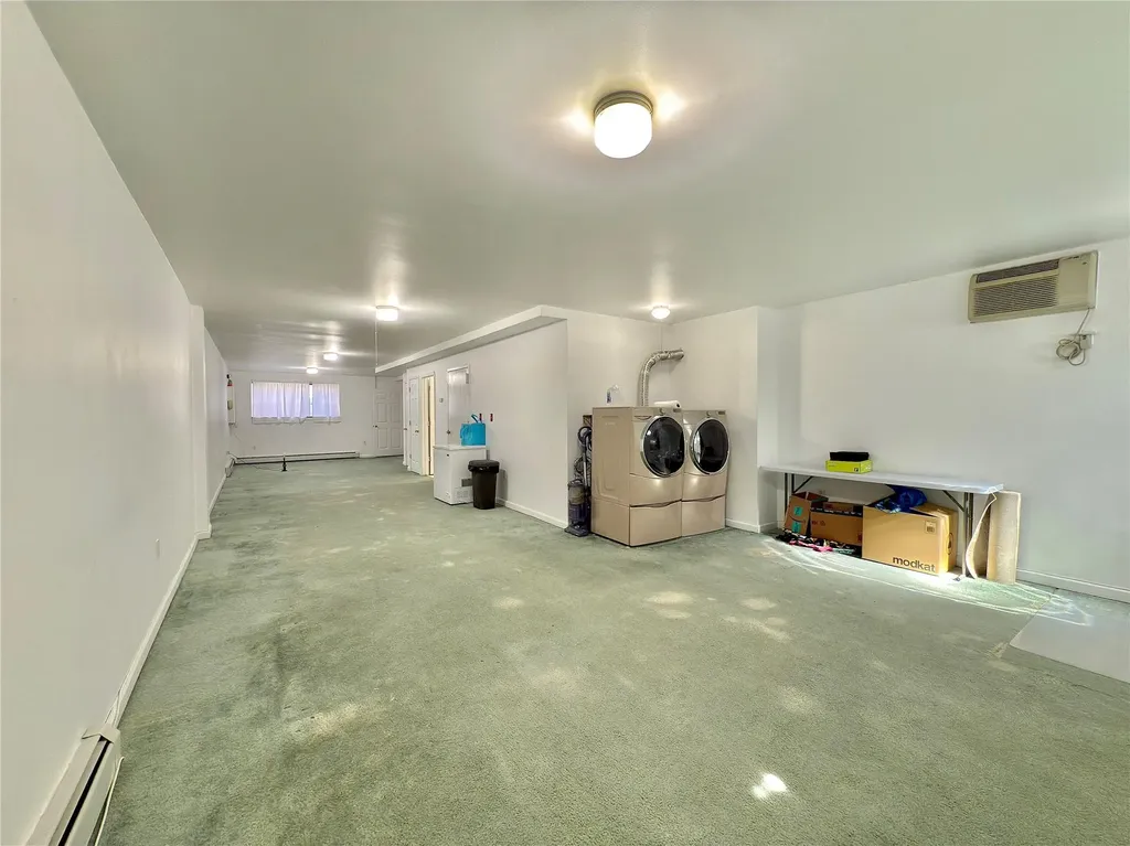 3086 Middletown Road Bronx NY 10461