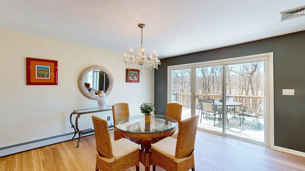 1319 E Mombasha Road Monroe NY 10950