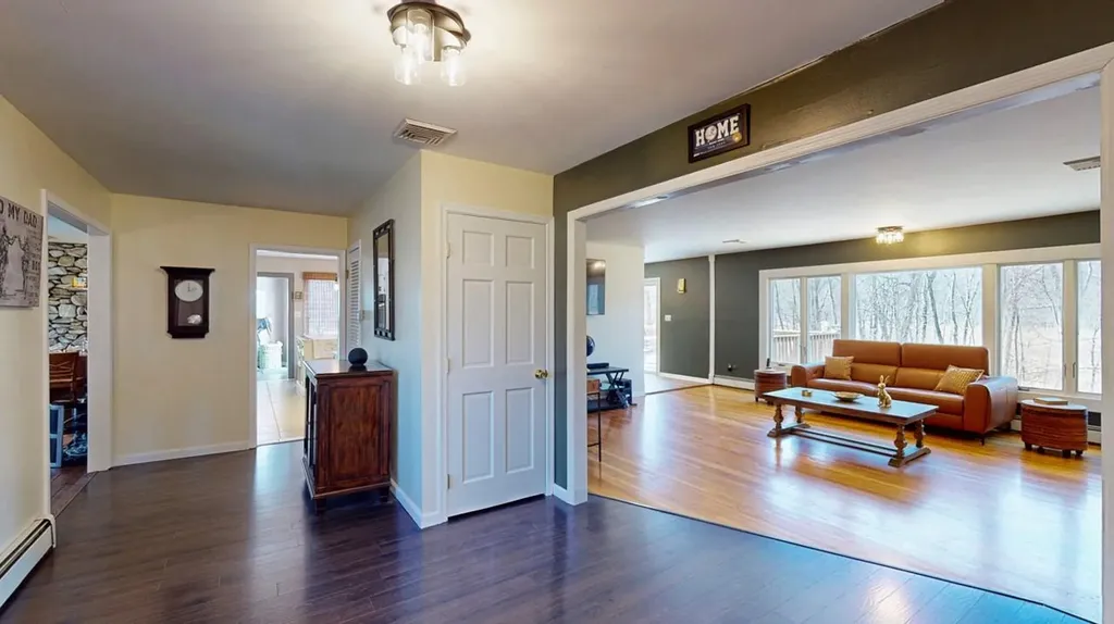 1319 E Mombasha Road Monroe NY 10950