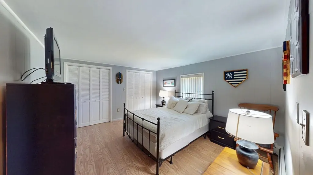 1319 E Mombasha Road Monroe NY 10950