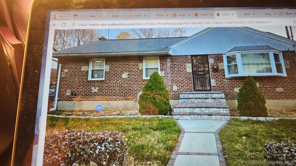 64 Fairview Boulevard Hempstead NY 11550