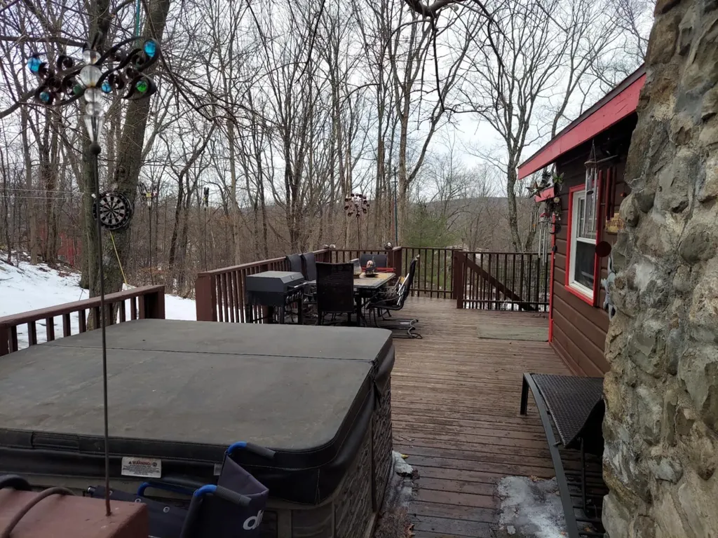 35 Cooper Road Monroe NY 10950