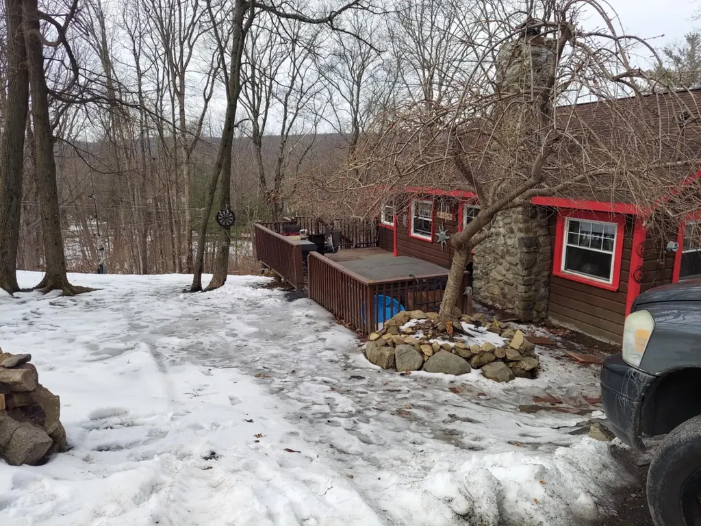 35 Cooper Road Monroe NY 10950