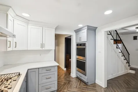 52 Brookfield Lane South Setauket NY 11720