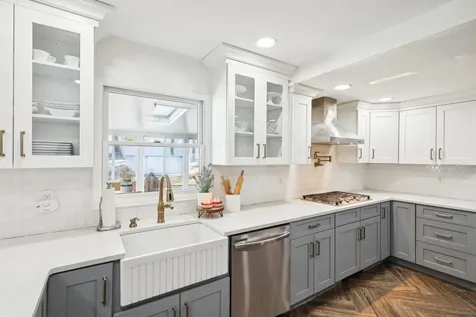 52 Brookfield Lane South Setauket NY 11720