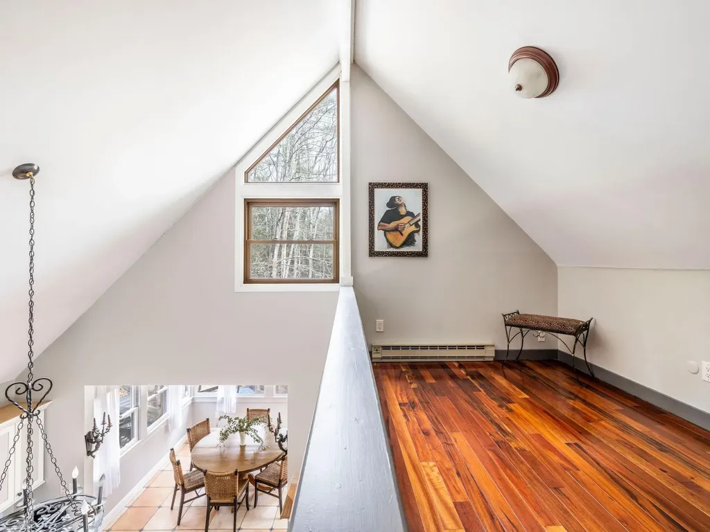 2 Starjem Drive Saugerties NY 12477