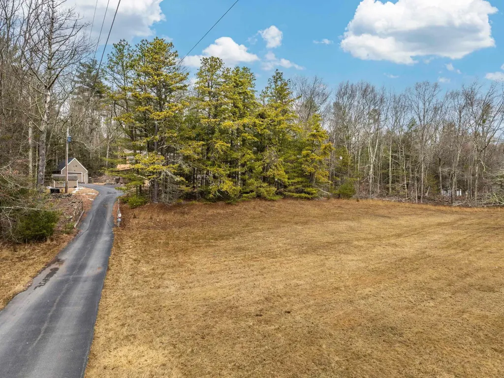 2 Starjem Drive Saugerties NY 12477