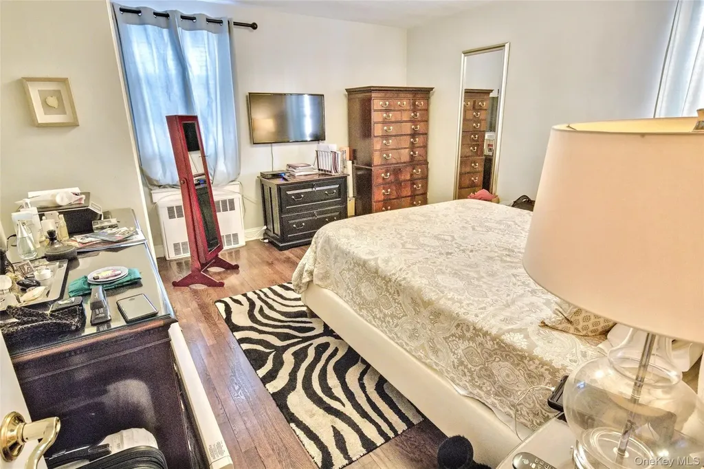 105-25 67th Avenue Forest Hills NY 11375