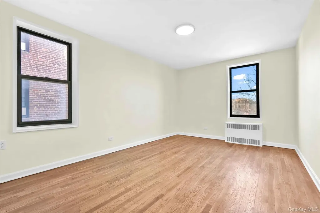 10 E 43rd Street Brooklyn NY 11203