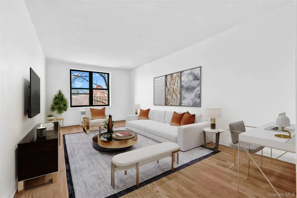 10 E 43rd Street Brooklyn NY 11203