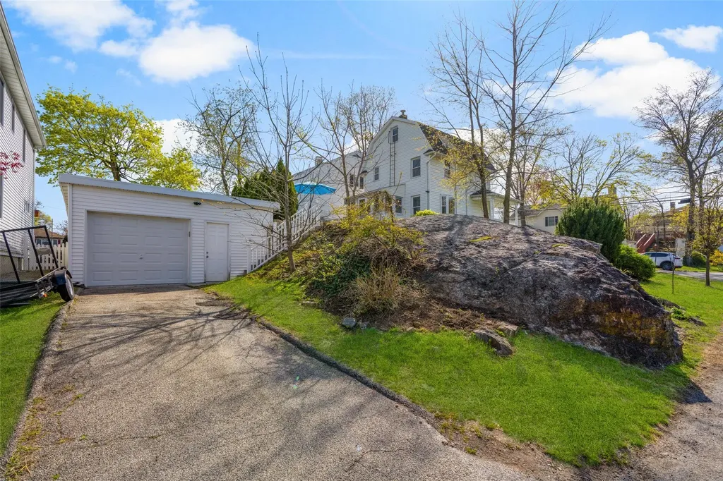 1402 Franklin Avenue Mamaroneck NY 10543