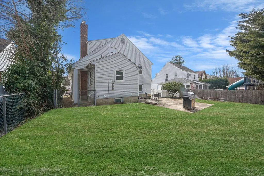 163 Wright Avenue Malverne NY 11565