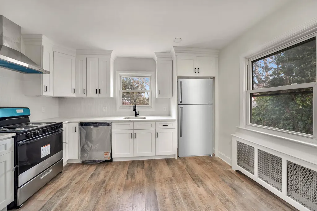 163 Wright Avenue Malverne NY 11565