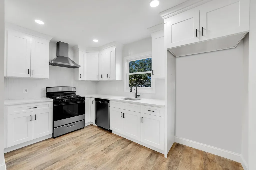 163 Wright Avenue Malverne NY 11565