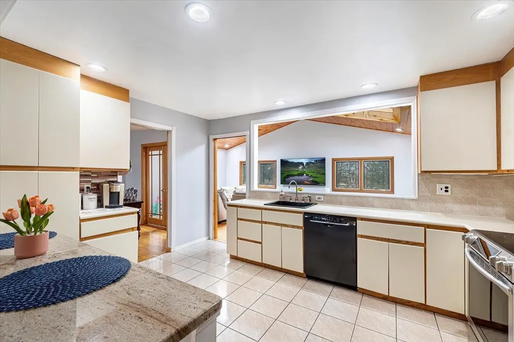 9 Tower Road Carmel NY 10512