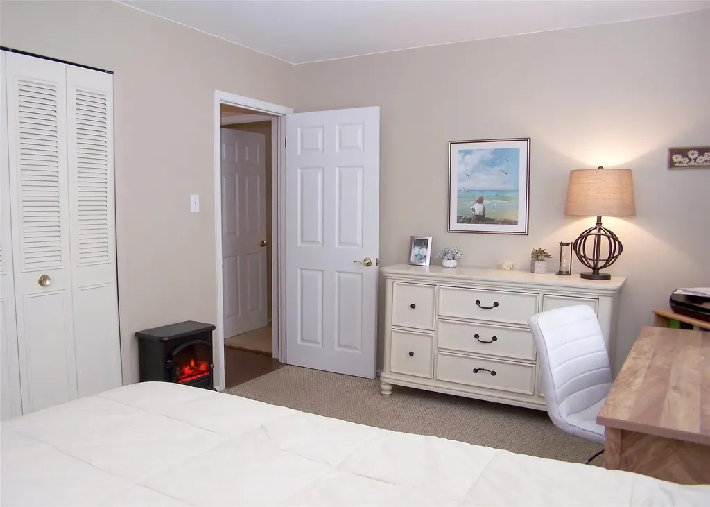 43 Wedgewood Drive Coram NY 11727