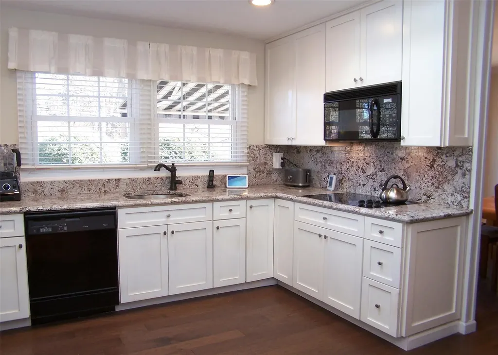 43 Wedgewood Drive Coram NY 11727