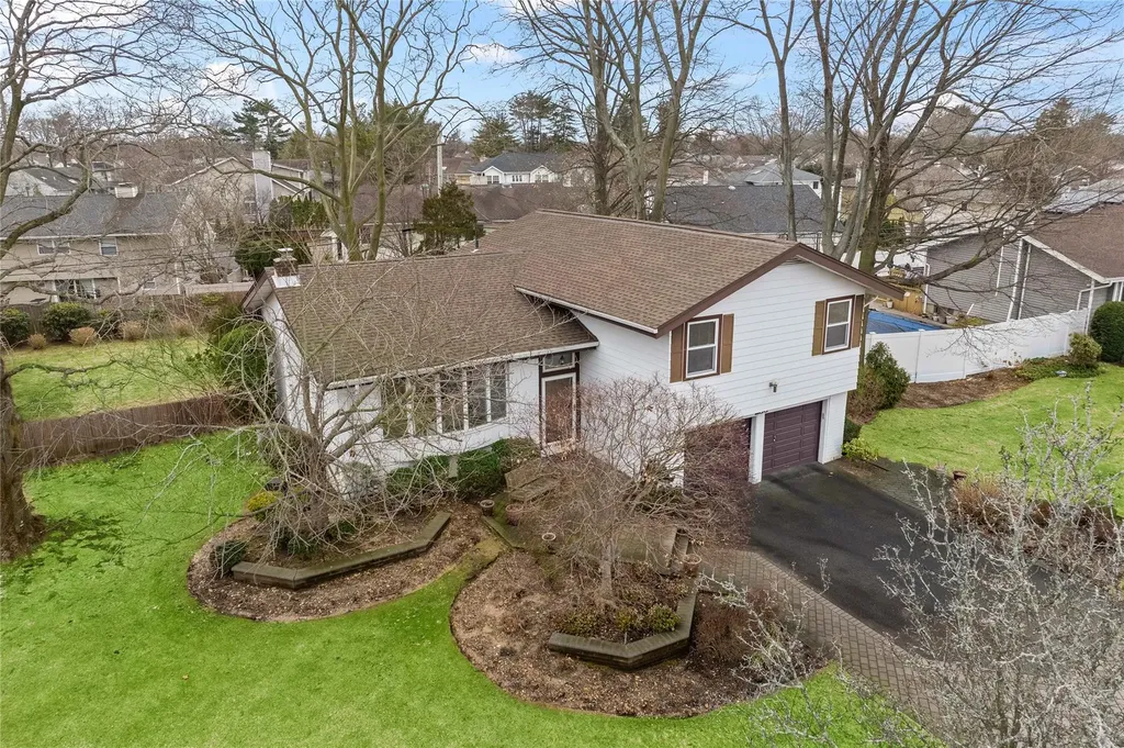 256 Forest Drive Jericho NY 11753