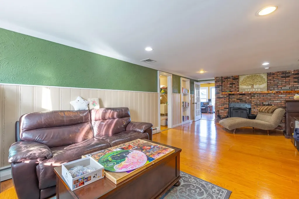847 Aberdeen Road Bay Shore NY 11706