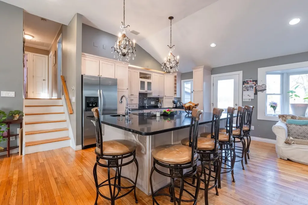 847 Aberdeen Road Bay Shore NY 11706