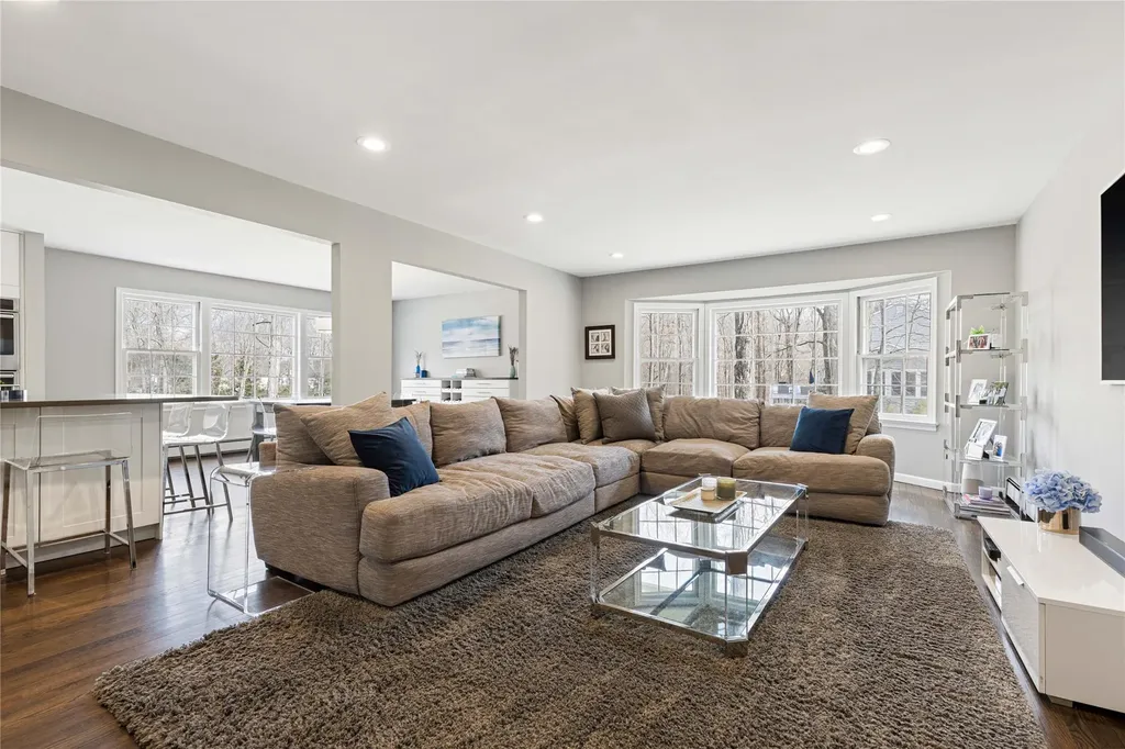 19 Brandon Drive Mount Kisco NY 10549