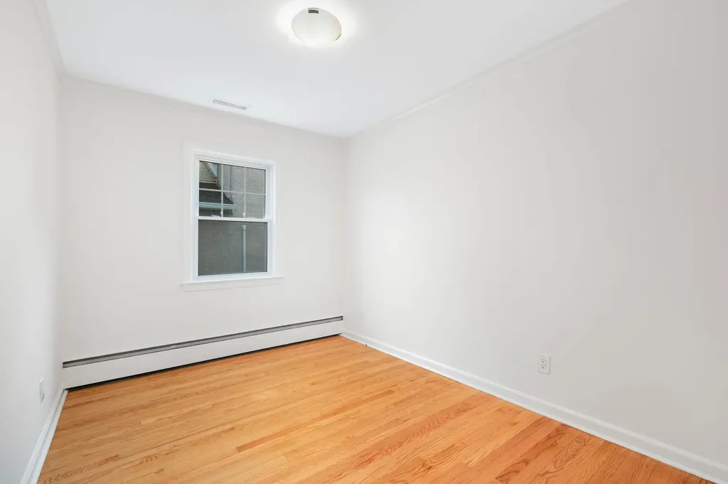 54 Hawthorne Street White Plains NY 10603