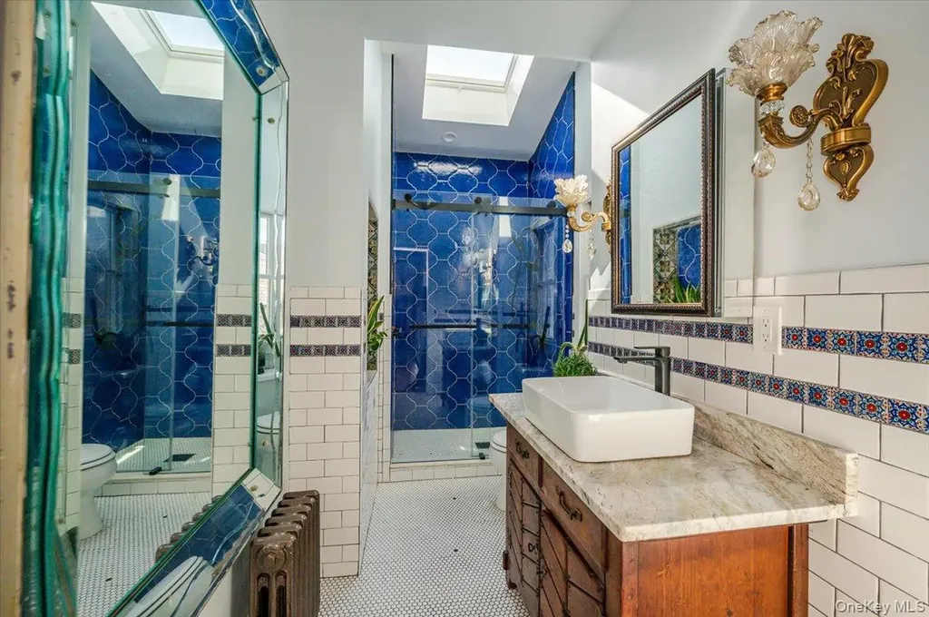 211 Laurelton Boulevard Long Beach NY 11561