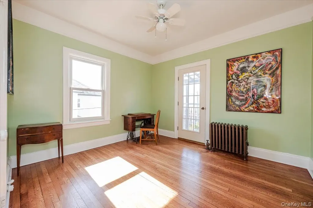 211 Laurelton Boulevard Long Beach NY 11561