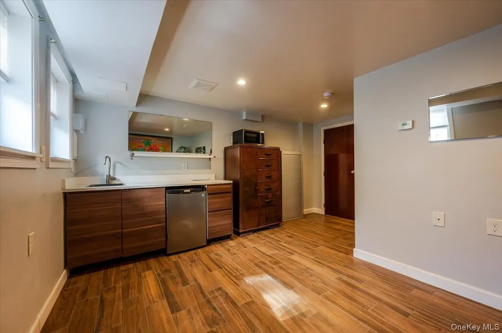 211 Laurelton Boulevard Long Beach NY 11561