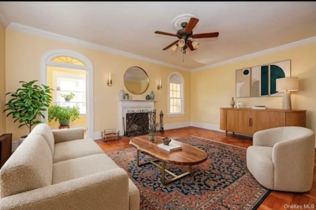 211 Laurelton Boulevard Long Beach NY 11561