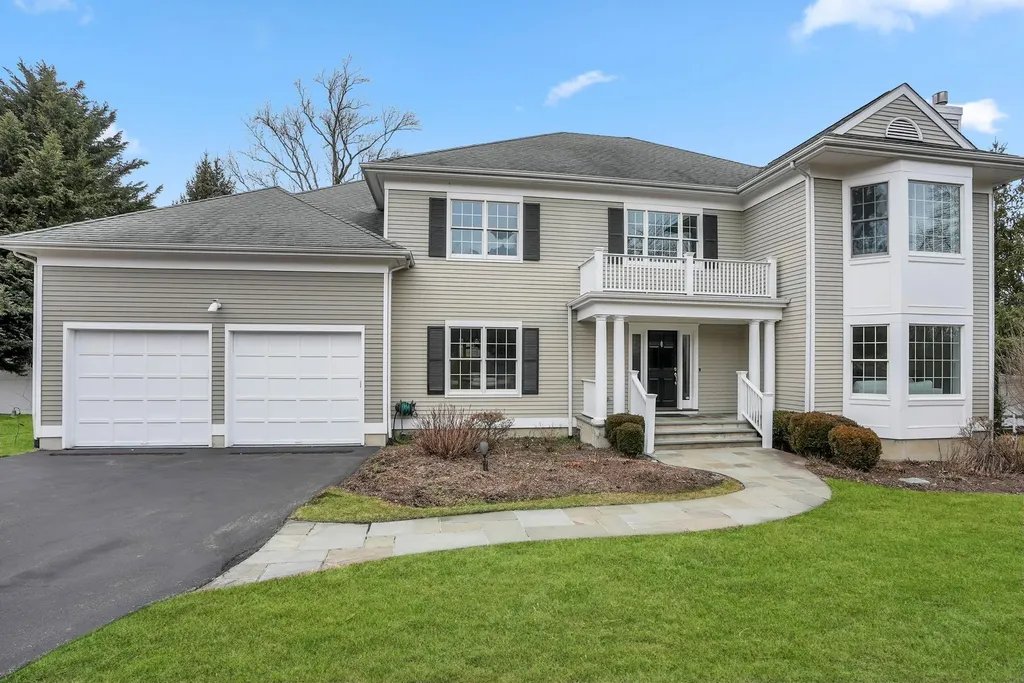 4 Morris Court Rye NY 10580