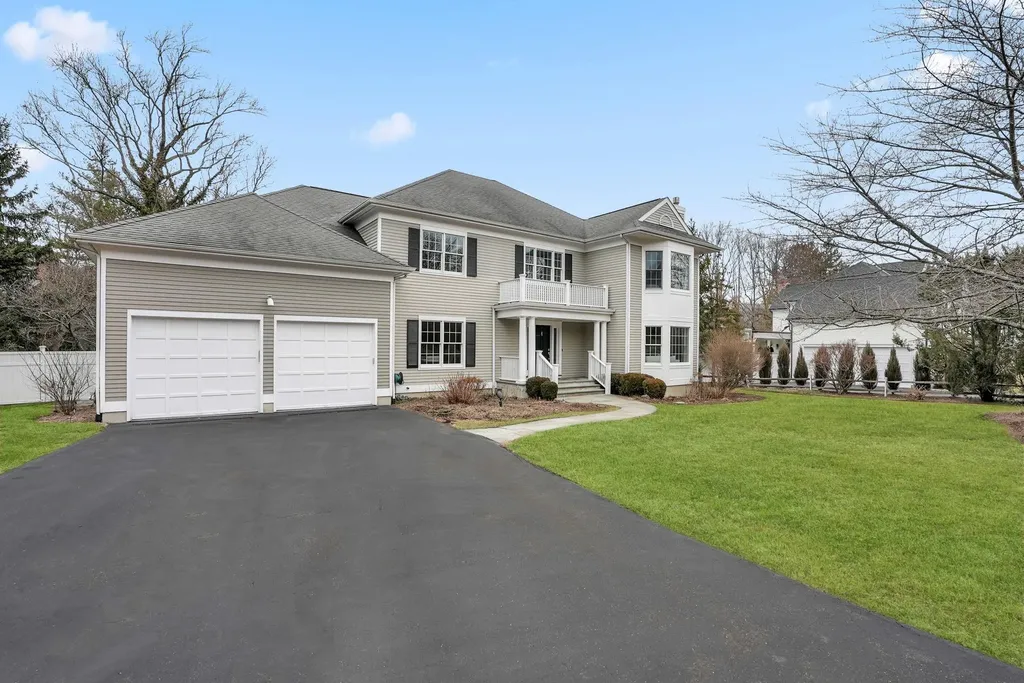 4 Morris Court Rye NY 10580