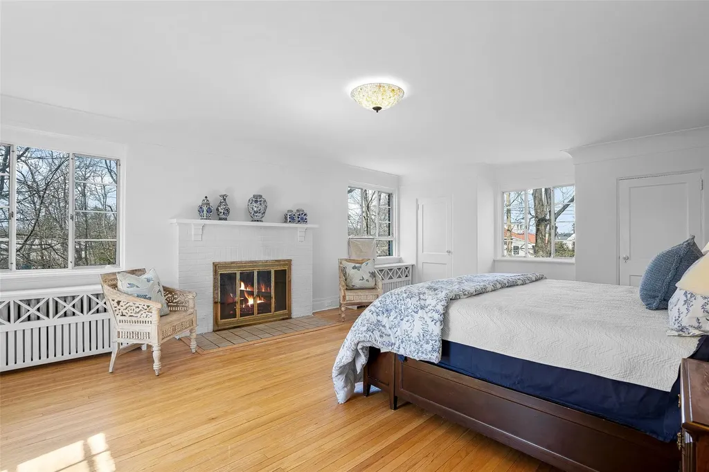 43 Cherry Avenue New Rochelle NY 10801