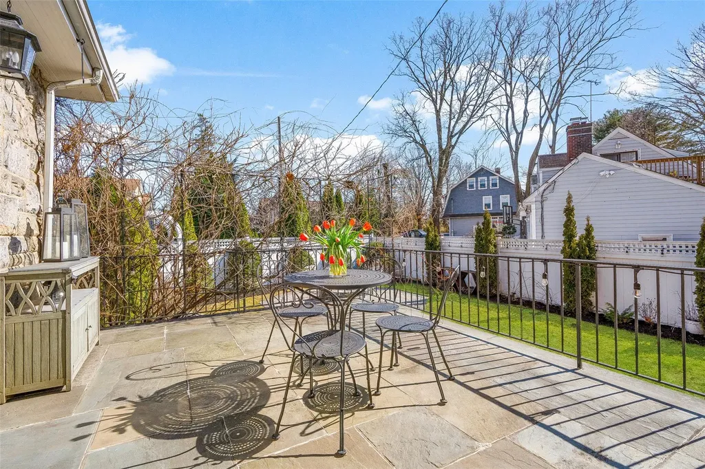 43 Cherry Avenue New Rochelle NY 10801