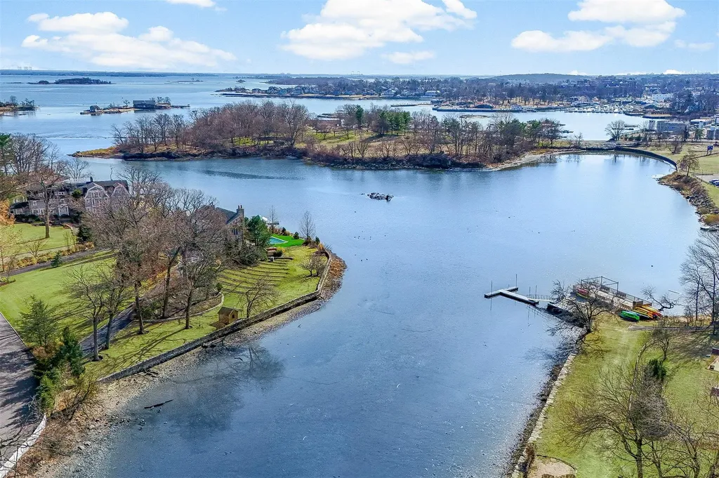 43 Cherry Avenue New Rochelle NY 10801