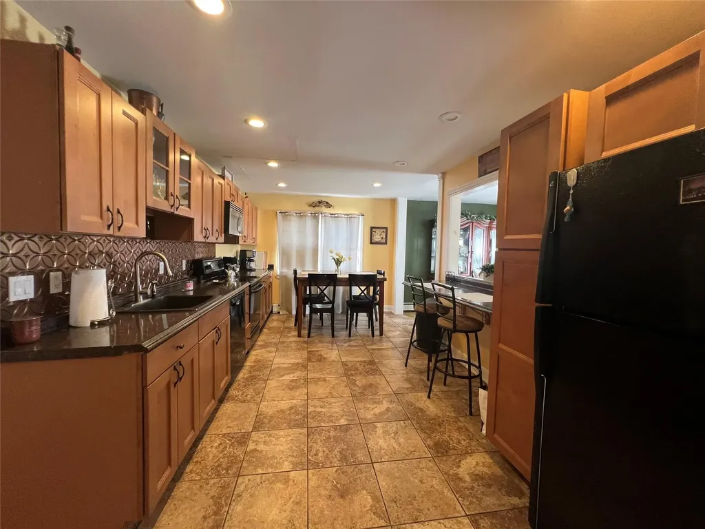 5 Marlin Road Centereach NY 11720