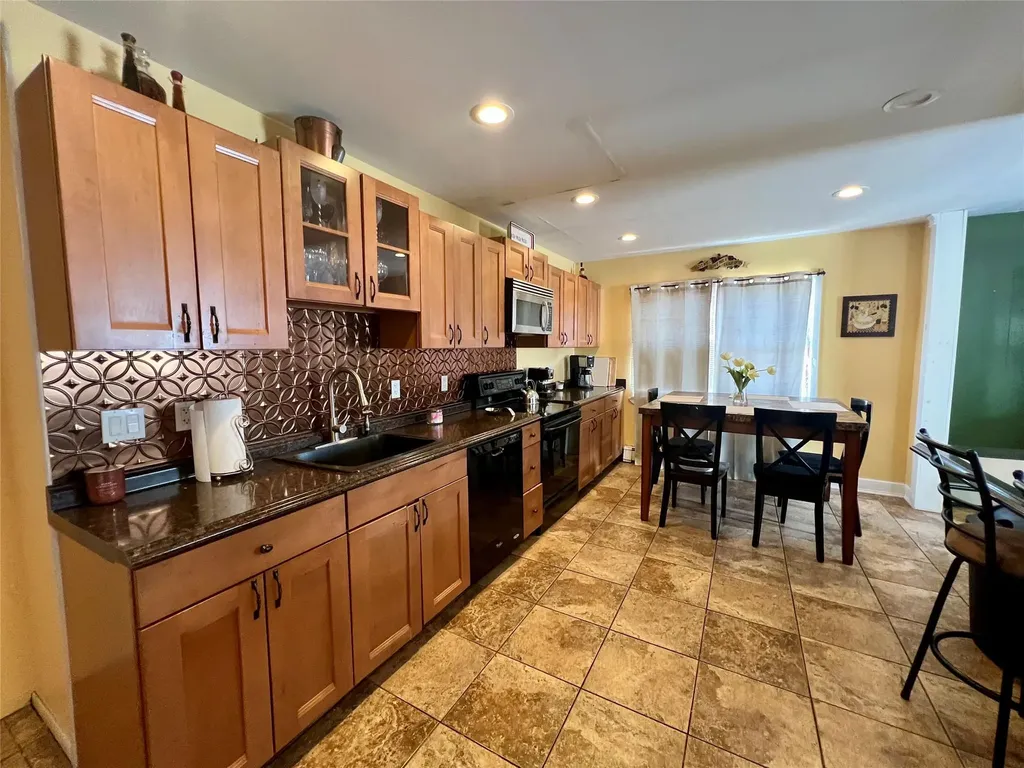 5 Marlin Road Centereach NY 11720