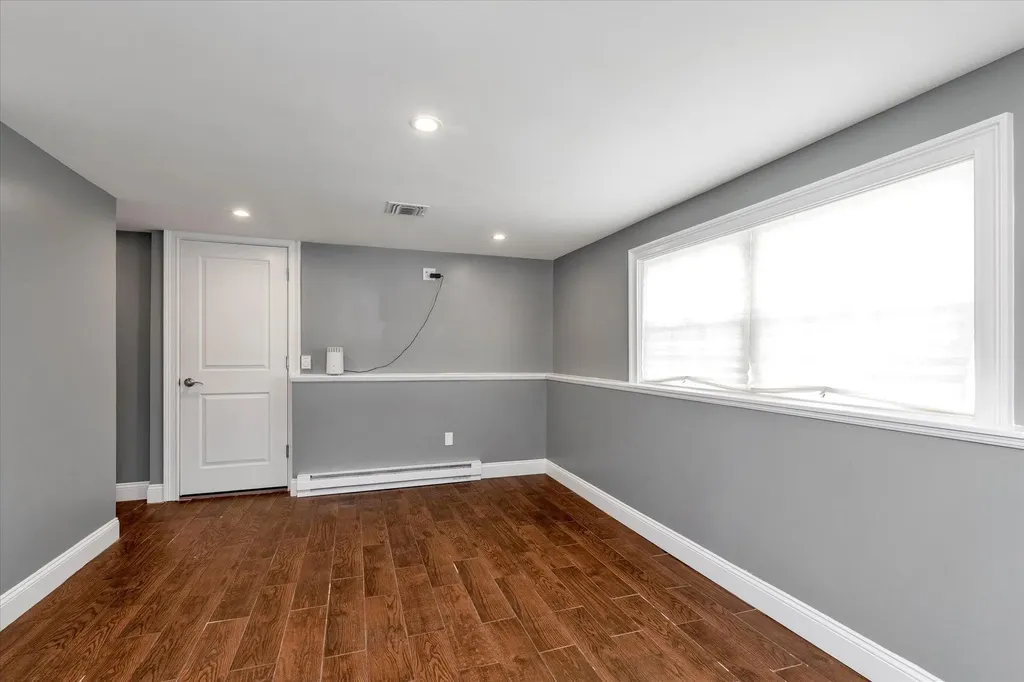 3427 5th Street Oceanside NY 11572
