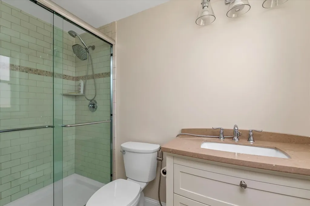 3427 5th Street Oceanside NY 11572