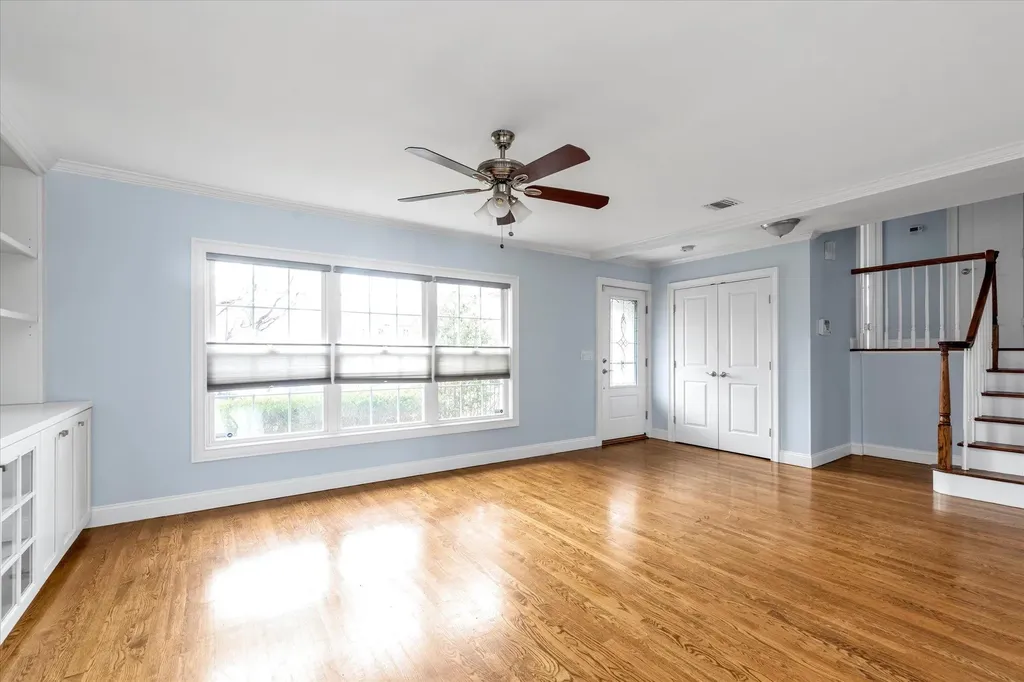3427 5th Street Oceanside NY 11572