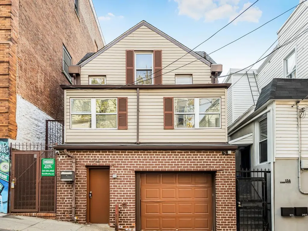 154 Summit Place Bronx NY 10463
