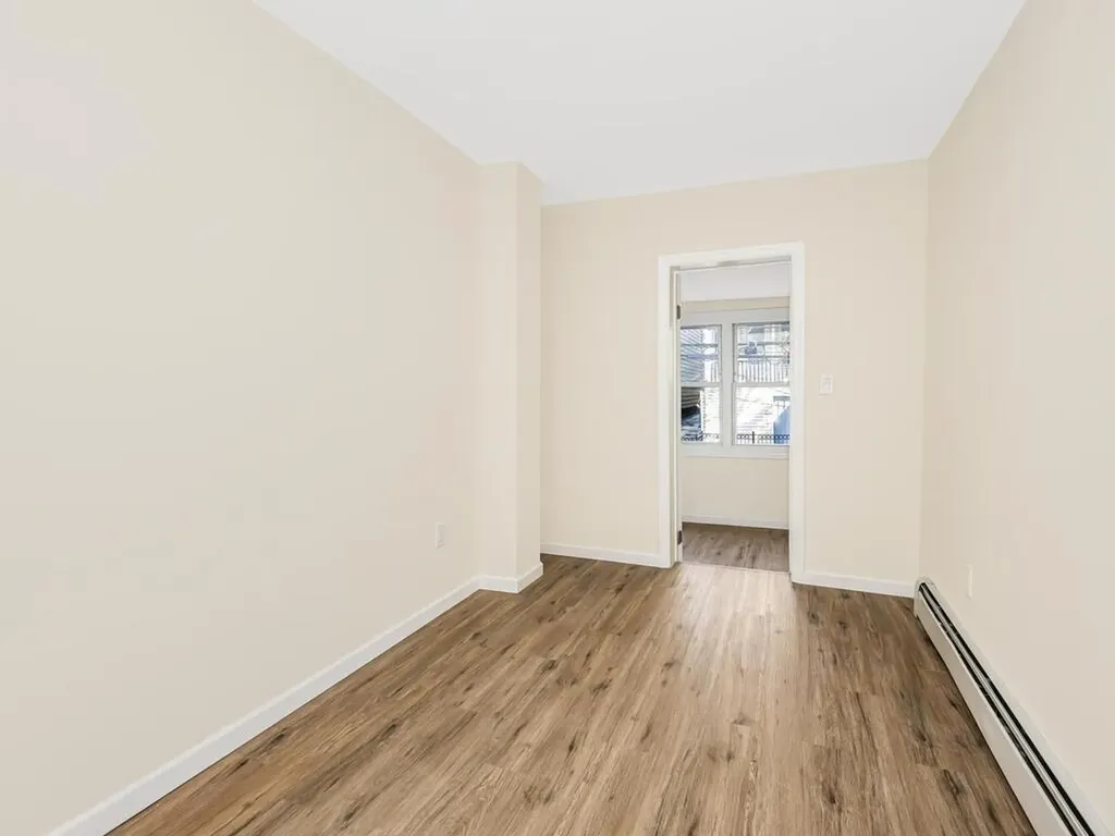 154 Summit Place Bronx NY 10463