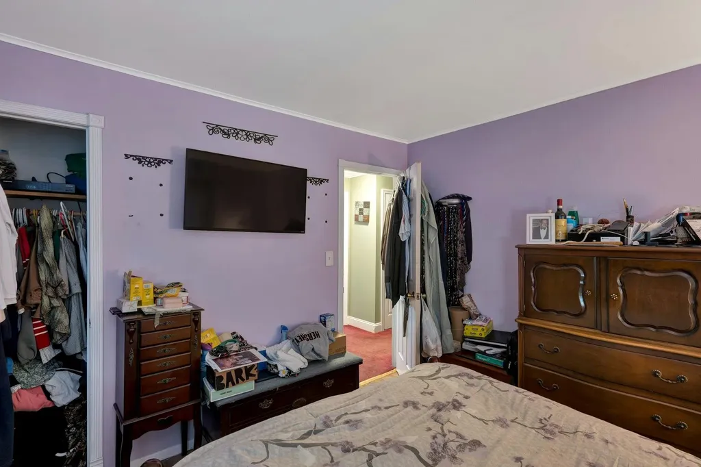 92 S Evergreen Drive Selden NY 11784