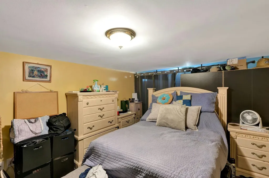 92 S Evergreen Drive Selden NY 11784