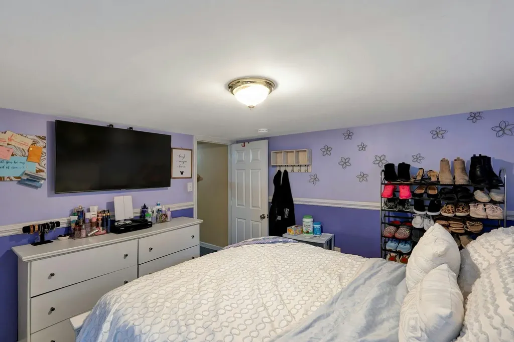92 S Evergreen Drive Selden NY 11784